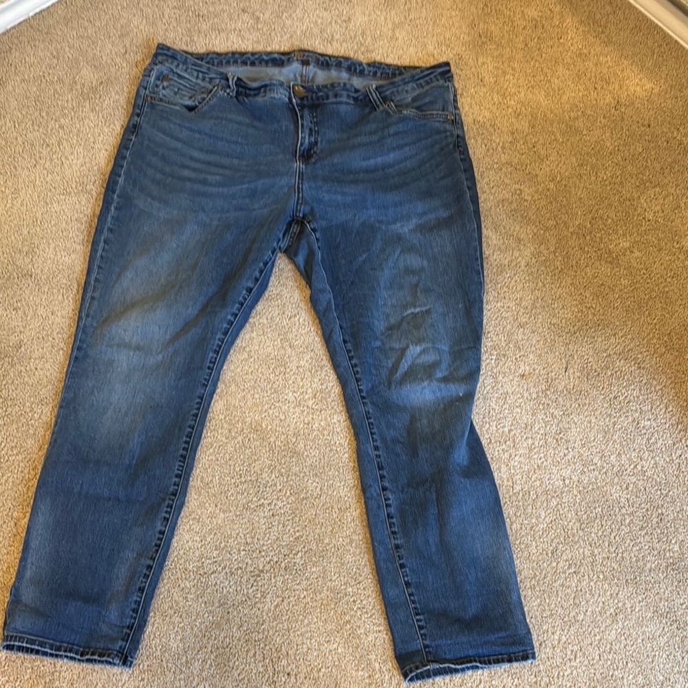 Kut from the Kloth Blue Skinny Jeans with Fading
